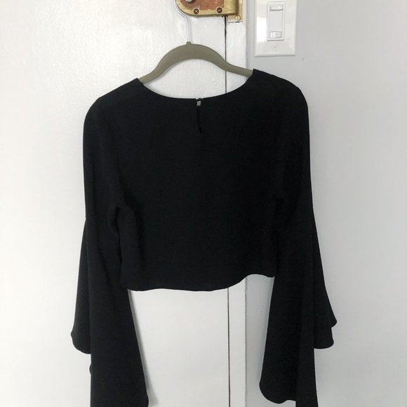 Black Flare Sleeve Crop Top - Picture 3 of 4